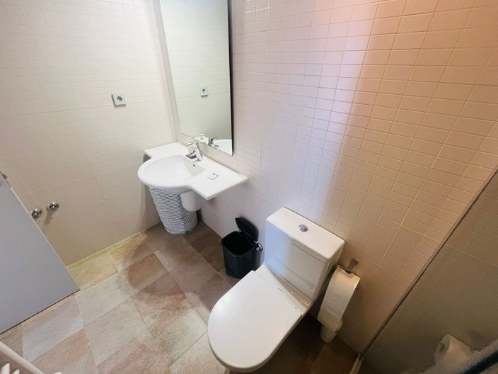 Image No.17-2 Bed Villa for sale