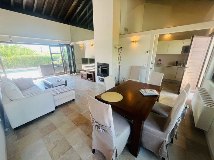 Image No.5-2 Bed Villa for sale