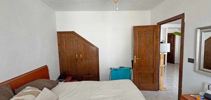 Image No.20-3 Bed Duplex for sale