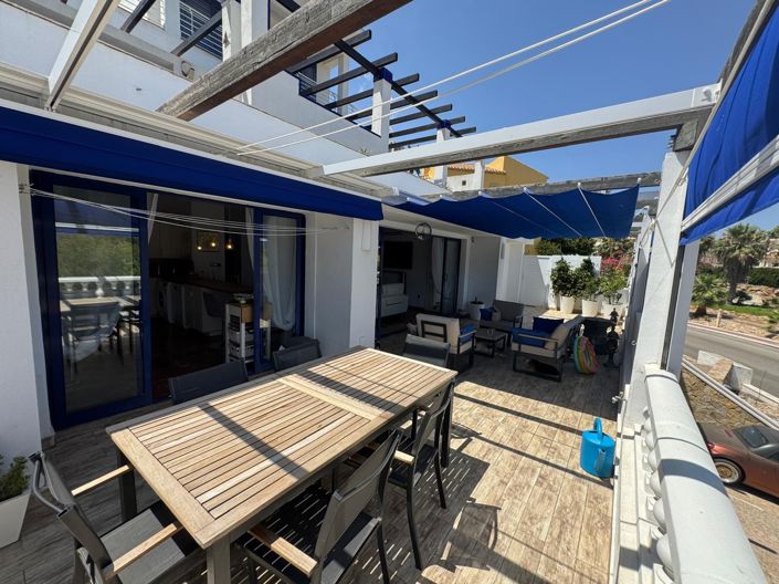 Image No.25-3 Bed Apartment for sale