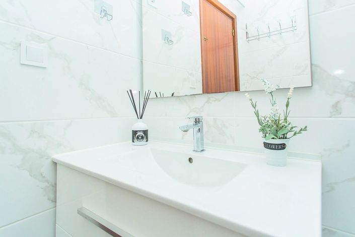 Image No.33-3 Bed Apartment for sale