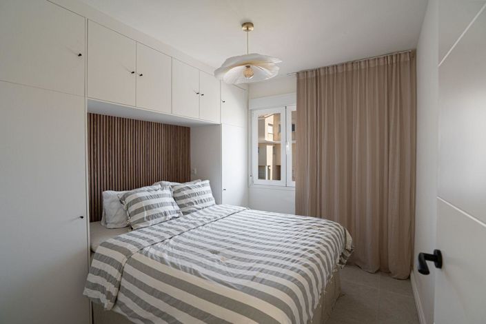 Image No.13-2 Bed House for sale