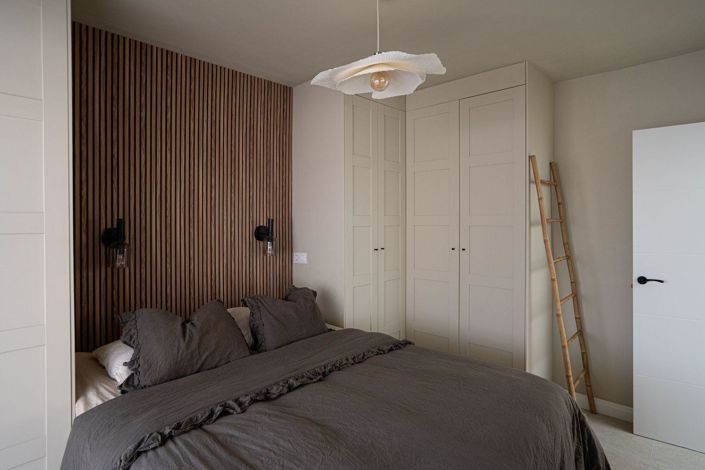 Image No.9-2 Bed House for sale