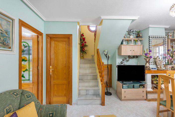 Image No.9-4 Bed Townhouse for sale