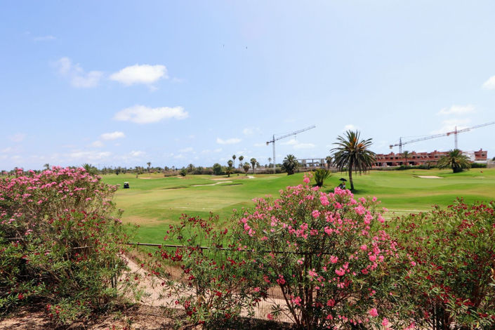 Image No.25-3 Bed Apartment for sale