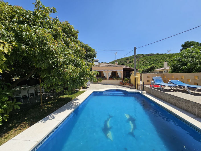 Image No.1-Villa de 2 chambres à vendre à Casares