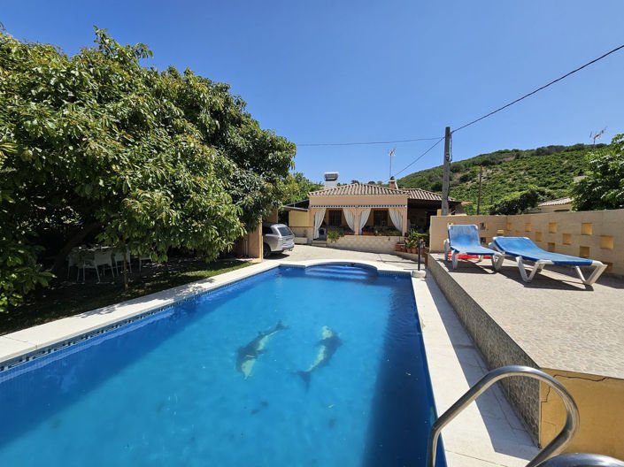 Image No.1-2 Bed Villa for sale