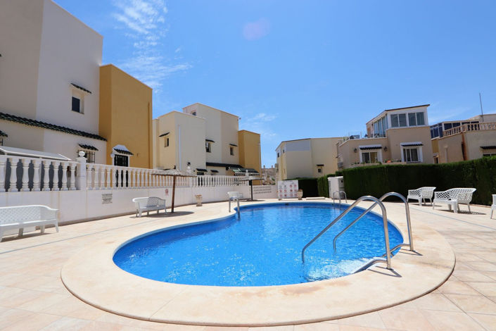 Image No.3-Maison de 2 chambres à vendre à Los Altos