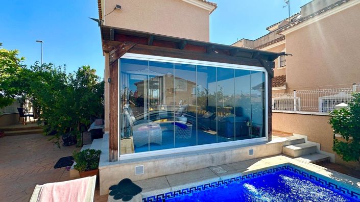 Image No.13-Villa de 4 chambres à vendre à Orihuela Costa