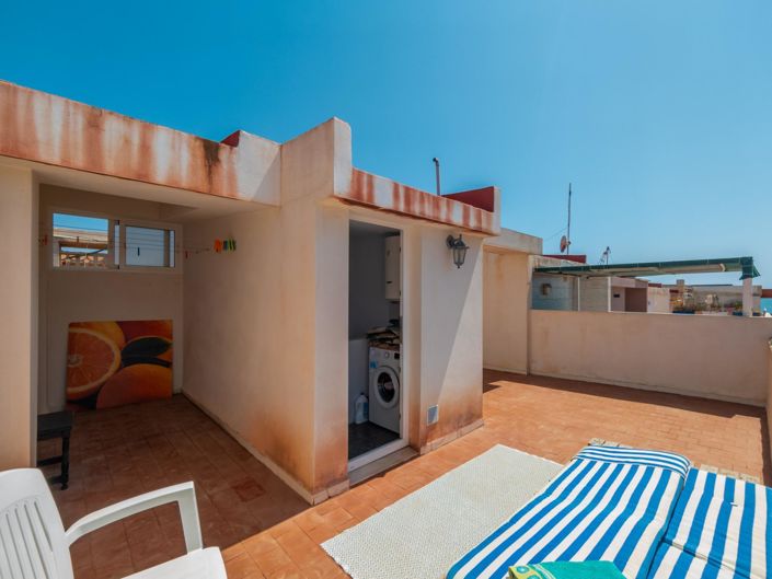 Image No.33-3 Bed Townhouse for sale