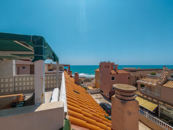 Image No.34-3 Bed Townhouse for sale