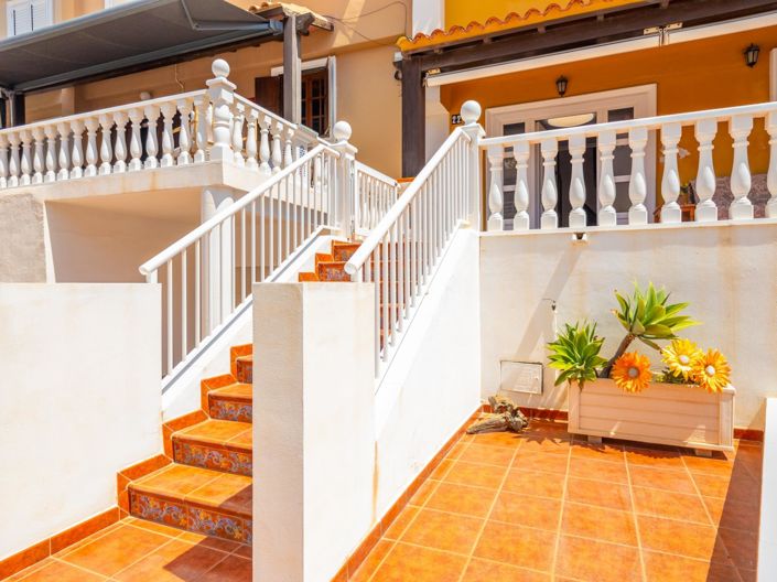 Image No.5-3 Bed Townhouse for sale