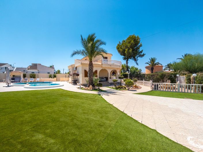 Image No.33-4 Bed Villa for sale