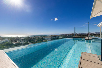 5 Bed Penthouse for sale