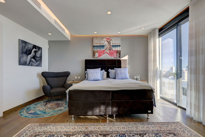 Image No.21-5 Bed Penthouse for sale