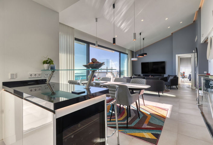 Image No.40-5 Bed Penthouse for sale