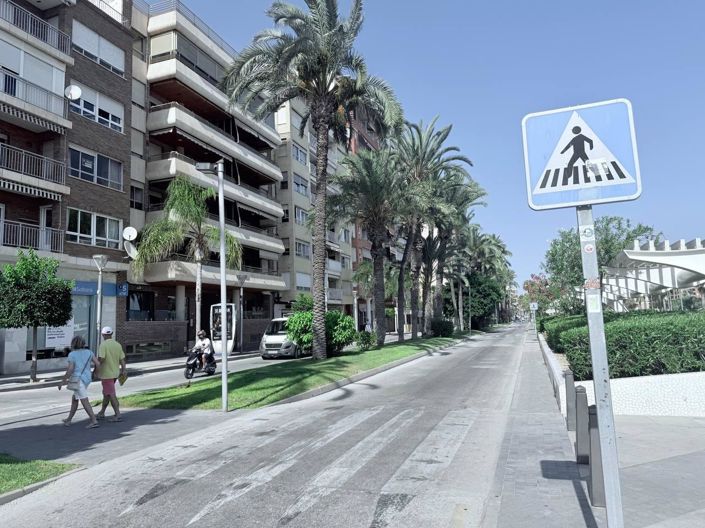 Image No.2-4 Bed Apartment for sale