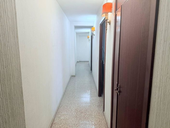 Image No.25-4 Bed Apartment for sale