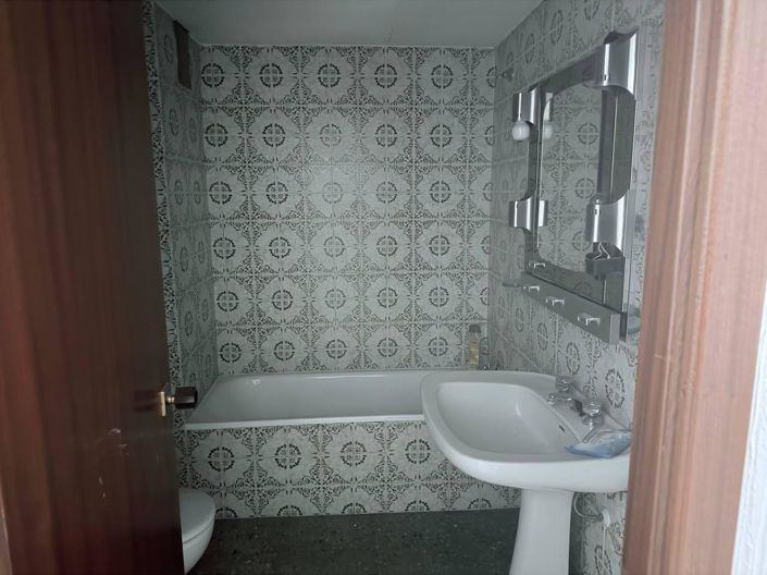 Image No.26-4 Bed Apartment for sale