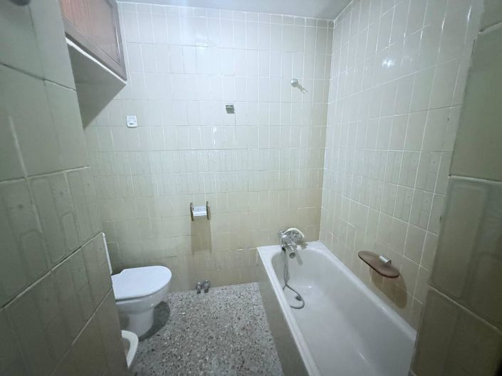 Image No.37-4 Bed Apartment for sale