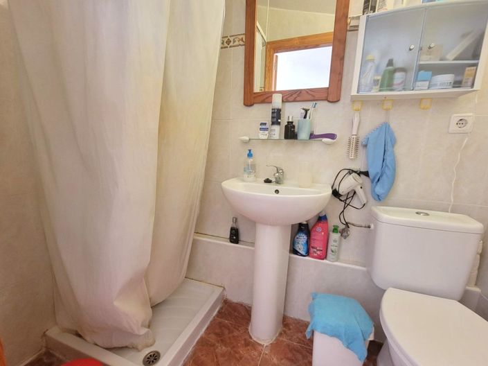 Image No.35-3 Bed Townhouse for sale