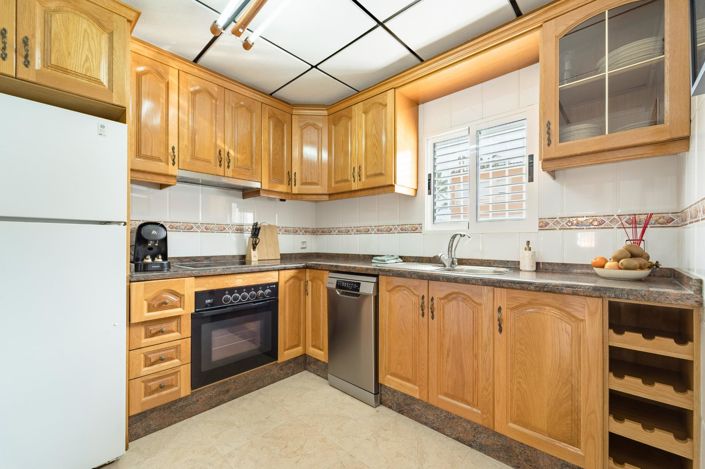 Image No.41-4 Bed Duplex for sale