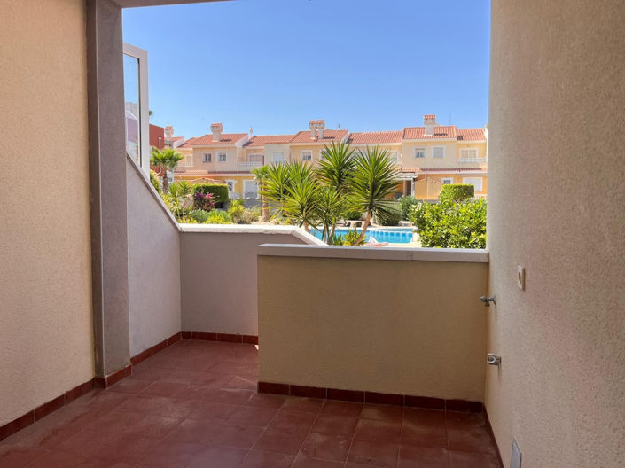 Image No.12-3 Bed House for sale