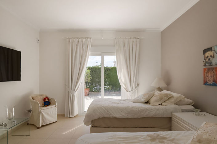 Image No.12-4 Bed Villa for sale