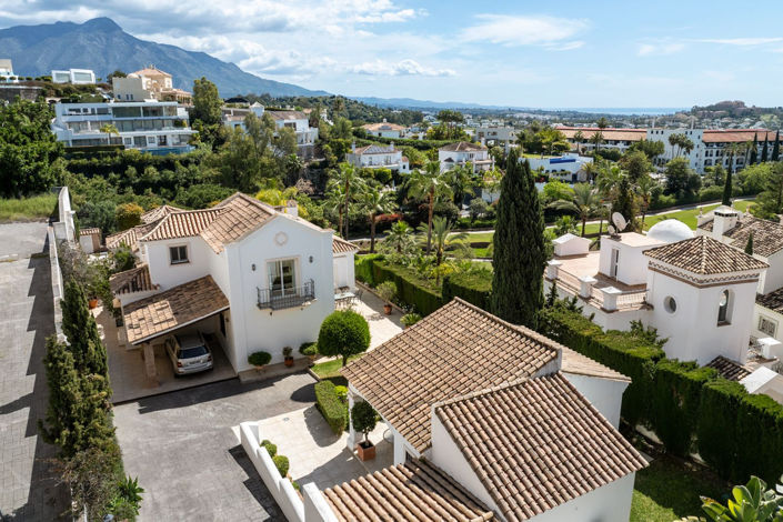 Image No.29-4 Bed Villa for sale