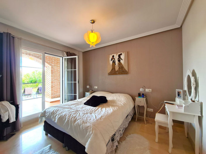 Image No.5-3 Bed Apartment for sale