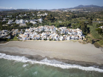 2-5bd7b9d04b45e33852eaf0ec6670150d