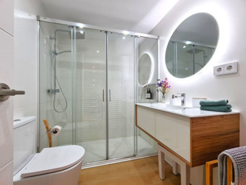 9-467d0cee5b725f3ef65f102a0c2e69c0