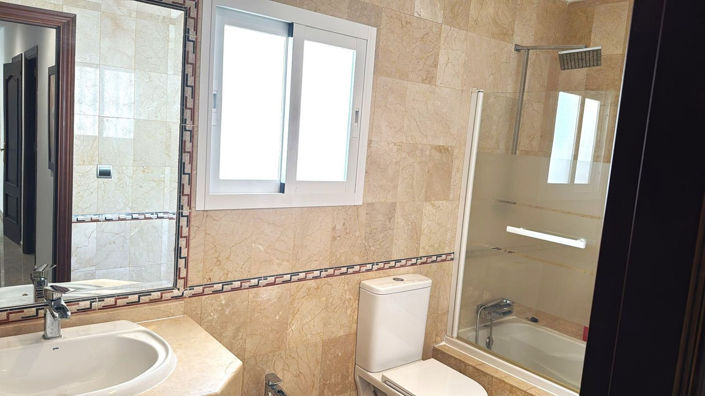 Image No.5-3 Bed Villa for sale