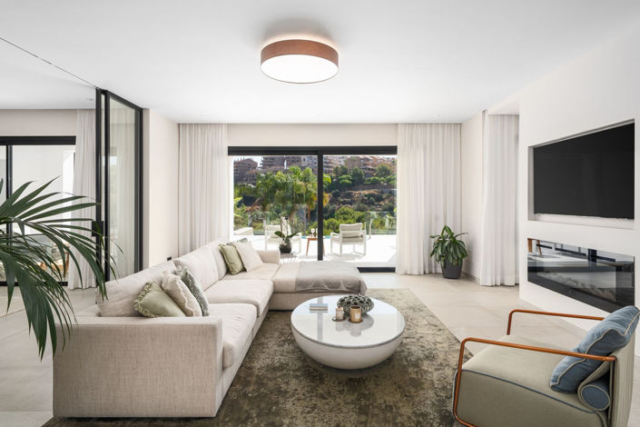 Image No.2-Villa de 5 chambres à vendre à Elviria