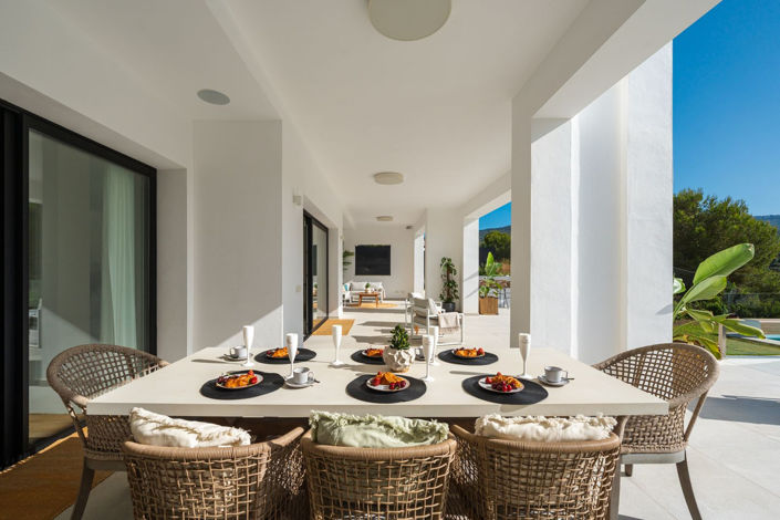 Image No.7-5 Bed Townhouse for sale