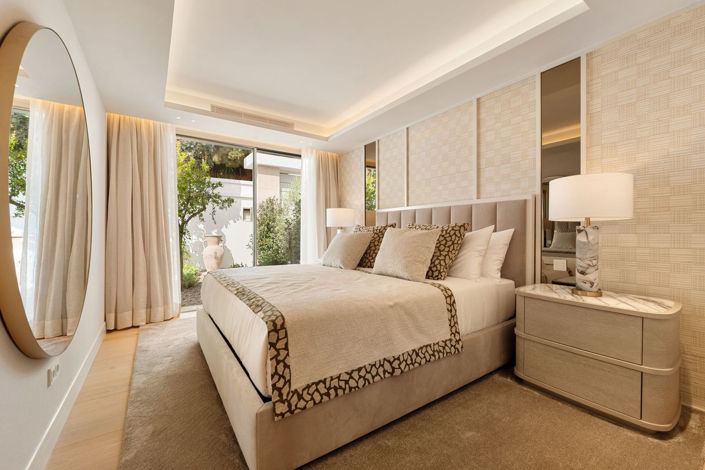 Image No.34-5 Bed Villa for sale