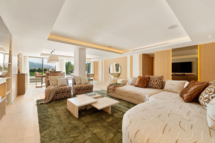 Image No.48-5 Bed Villa for sale