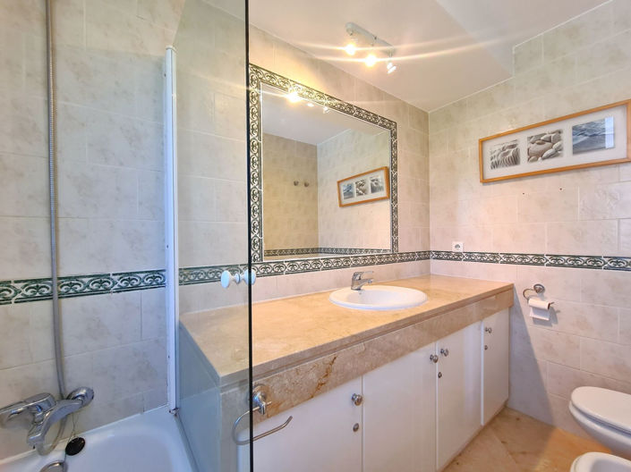 Image No.6-3 Bed Townhouse for sale