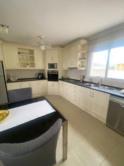 Image No.32-3 Bed Villa for sale