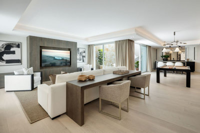 10-bb915d1cb19341576dcdc994b81ab9c5