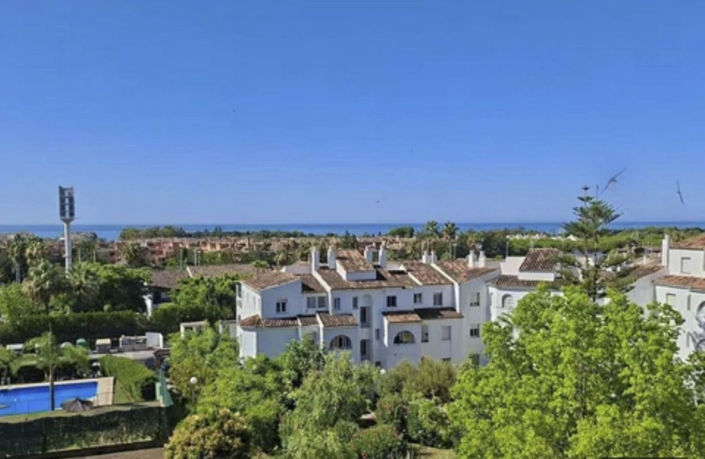 Image No.1-2 Bed Penthouse for sale
