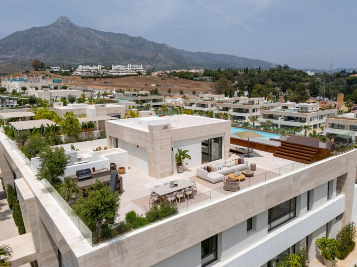 Image No.21-4 Bed Apartment for sale