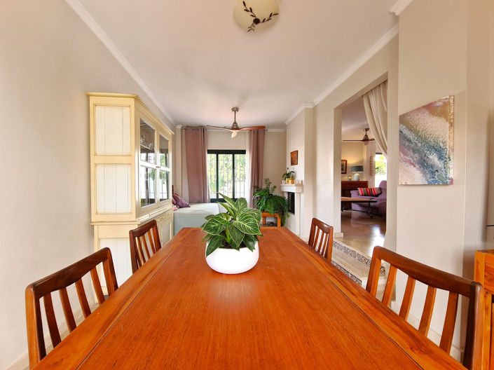 Image No.5-3 Bed Townhouse for sale