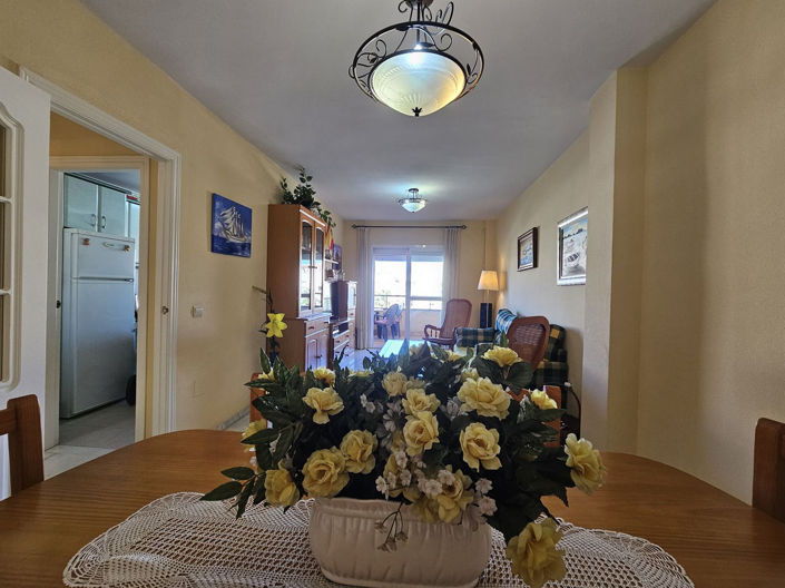 Image No.2-Villa de 2 chambres à vendre à San Luis de Sabinillas