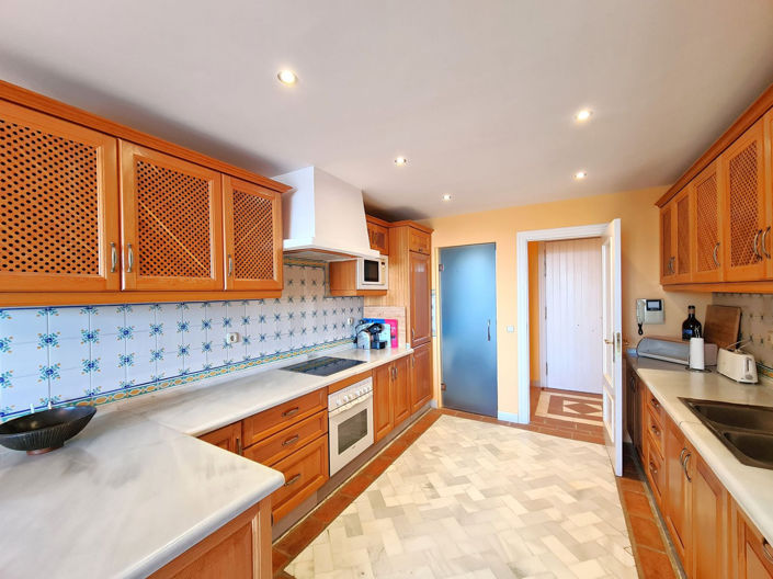 Image No.5-3 Bed Apartment for sale