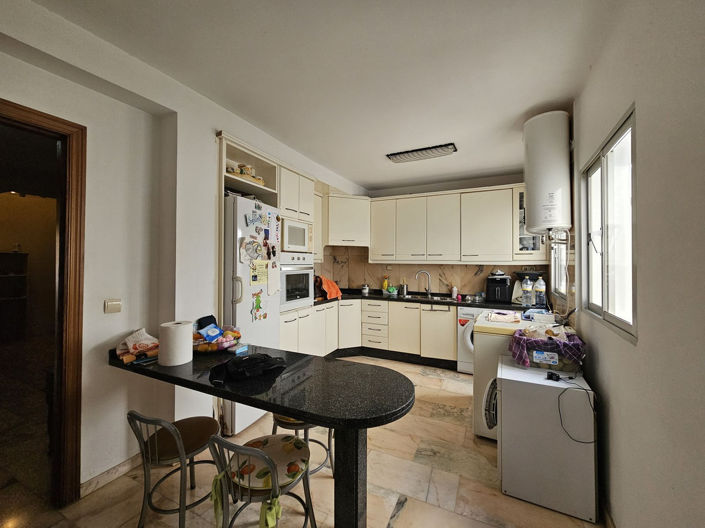 Image No.2-Appartement de 3 chambres à vendre à Estepona