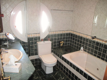 14-d70dc3102c00d7be0e872dfe1c1f86d7