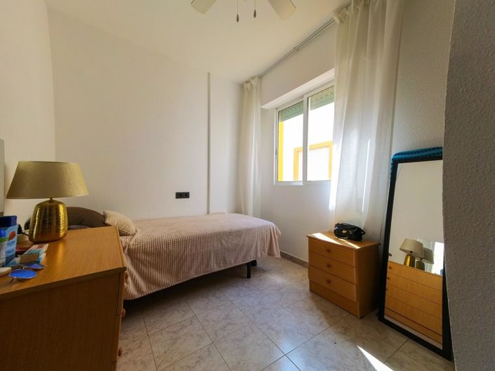 Image No.18-3 Bed Apartment for sale