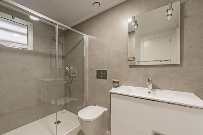 Image No.2-3 Bed Bungalow for sale