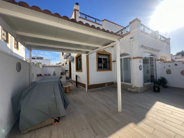 Image No.3-3 Bed Townhouse for sale